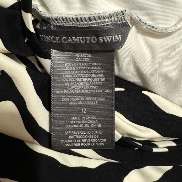 Vince  Camuto Animal Print swimsuit - Picture 6 of 8